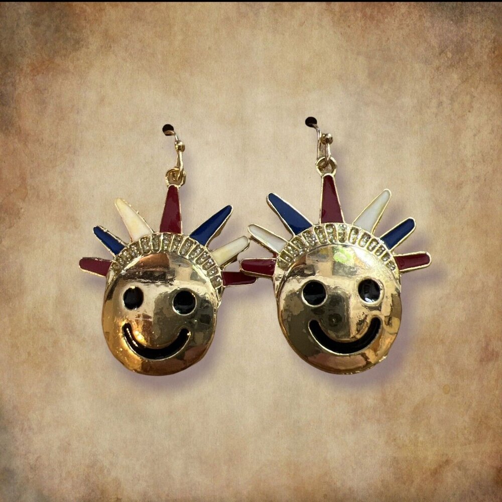 Statue of Liberty Smiley Face Patriotic USA Dangle Drop Earrings